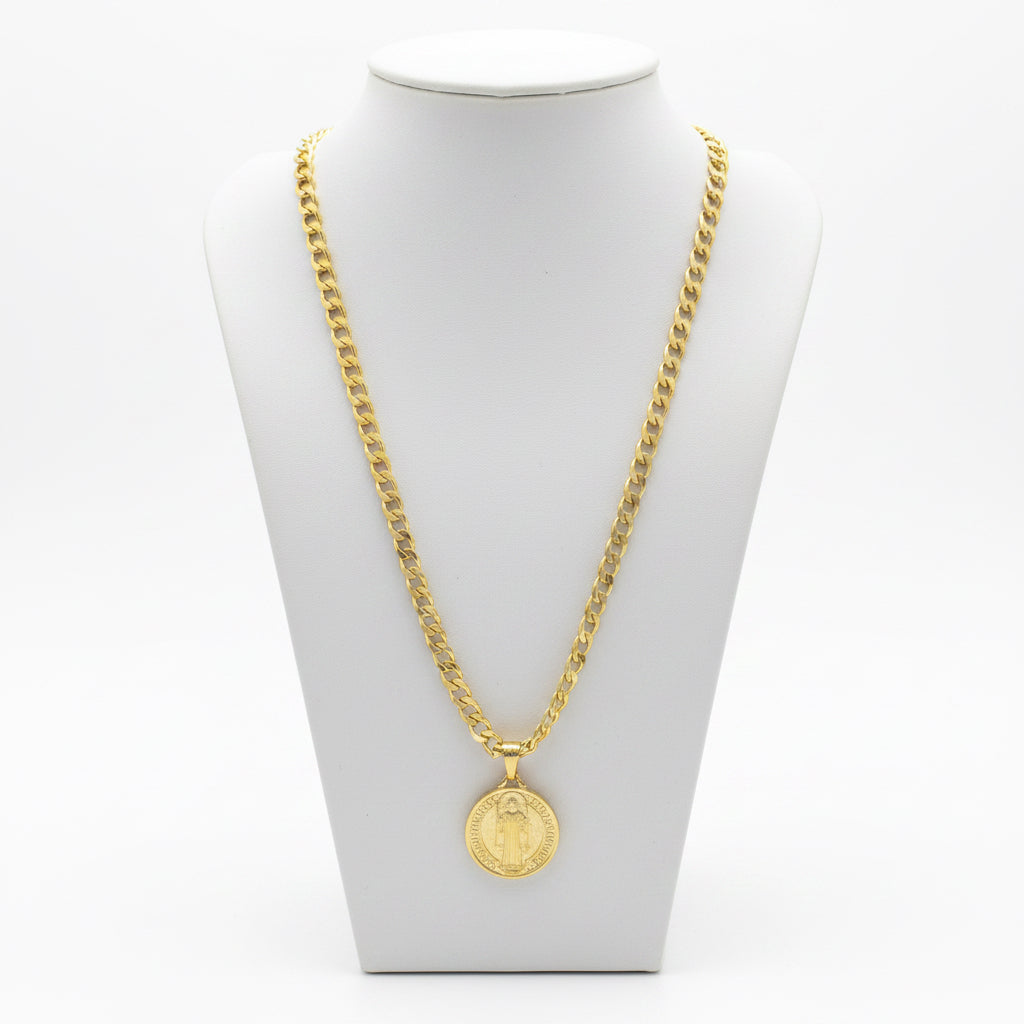 18K Gold filled 18” 7mm Cuban Link Chain with Saint Pendant.