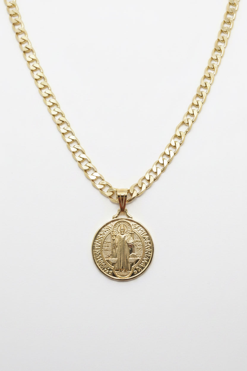 18K Gold filled 18” 7mm Cuban Link Chain with Saint Pendant.